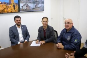 Prefeitura de São José dos Pinhais firma parceria com Senac e amplia oferta de cursos de qualificação profissional